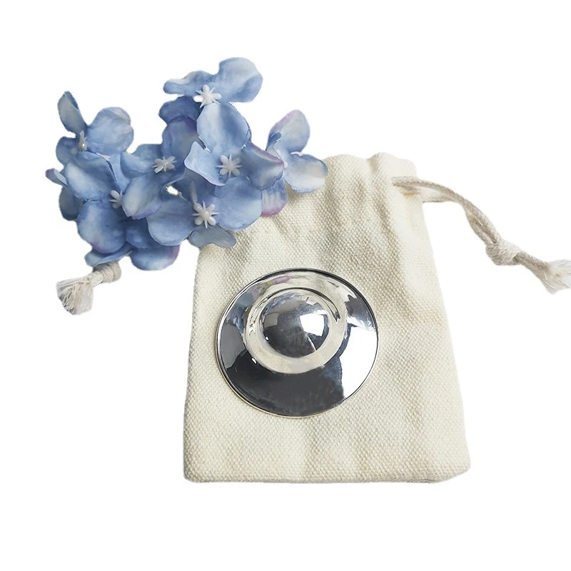 

Silver Nursing Cups Nipple Shields for Nursing Newborn Breastfeeding Pains Relif