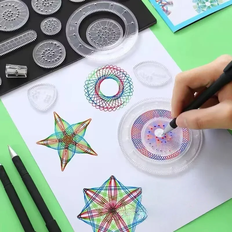 Набор линеек круглой формы 22 шт