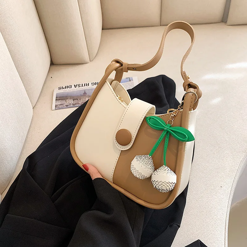 

Small Flap Panelled Shoulder Women's Bag 2022 Trend Woman Fashion Vintage Female Handbags High Quality Crossbody Bags for Women