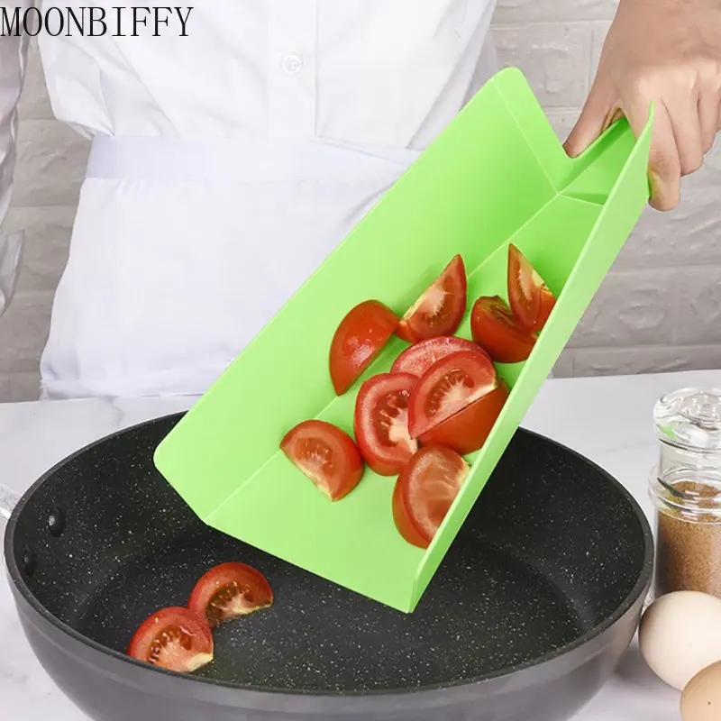 

Creative Folding Chopping Cutting Board Multi-function Environmentally Friendly Mold-proof Shovel-shaped Kitchen Utensil 5 Color