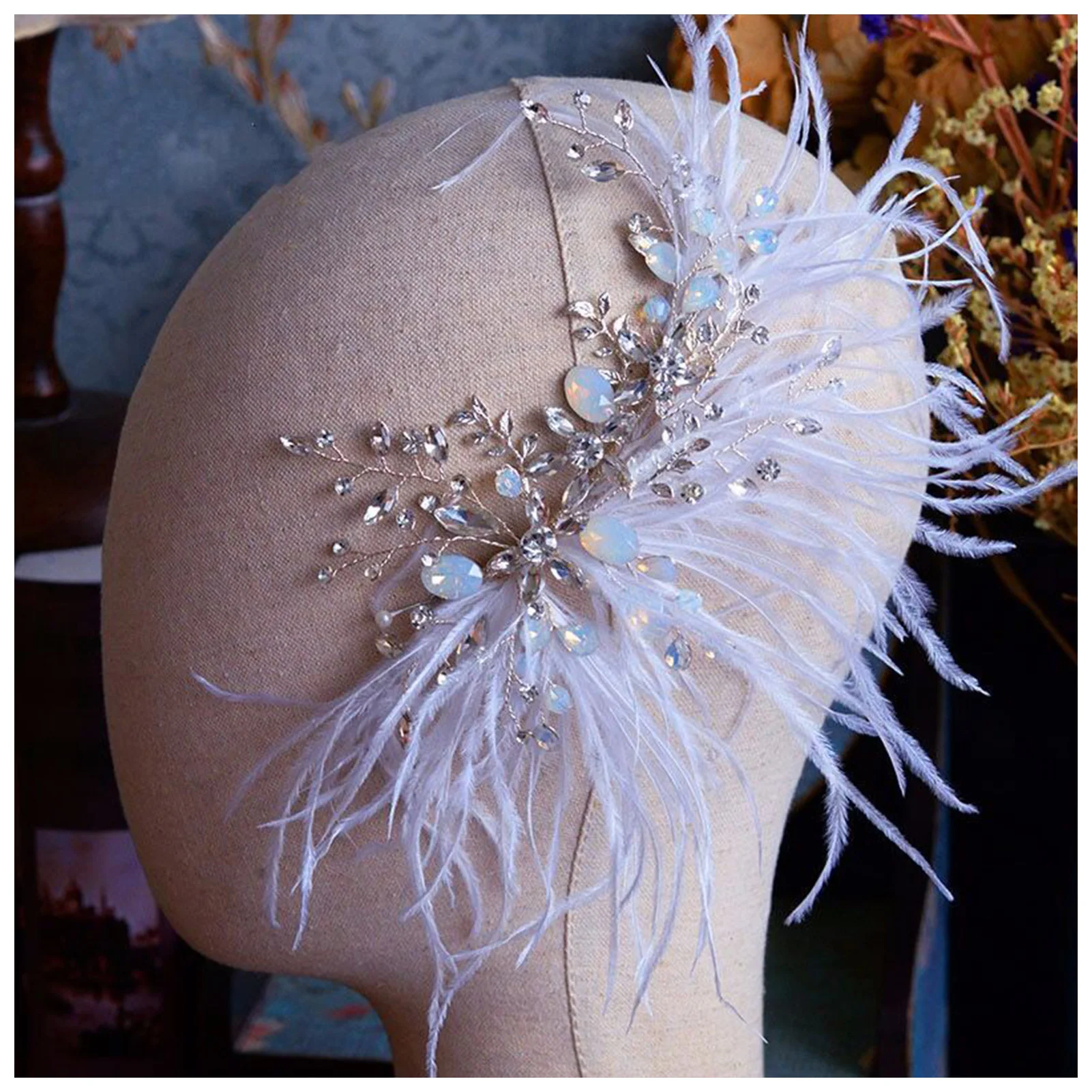 

Sweet Feather White Hair Hoop Alloy Headwear with Luxurious Protein Crystal for Bridesmaid Wedding Dating Shopping NOV99