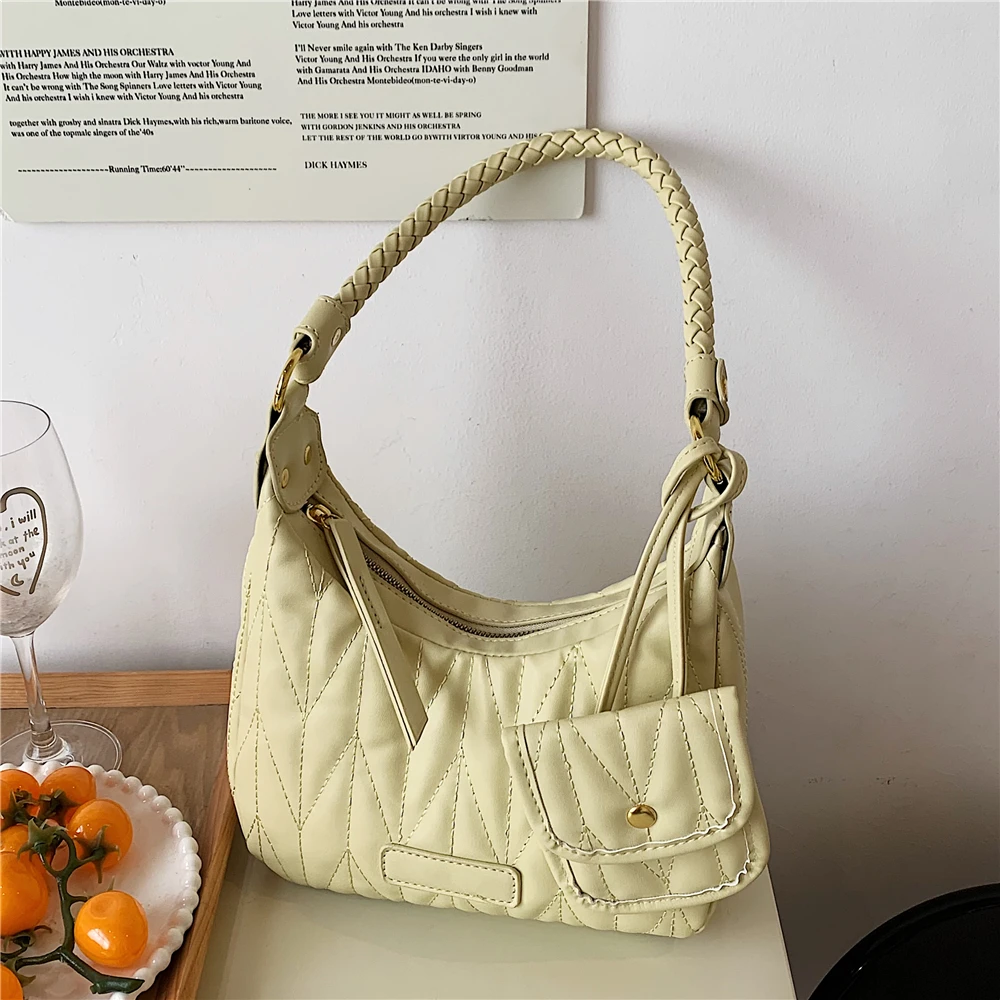 

Luxury Designer Embroidery Thread Underarm Shoulder Bags For Women 2022 Trend Fashion Brand Half Moon Crossbody Ladies Handbags