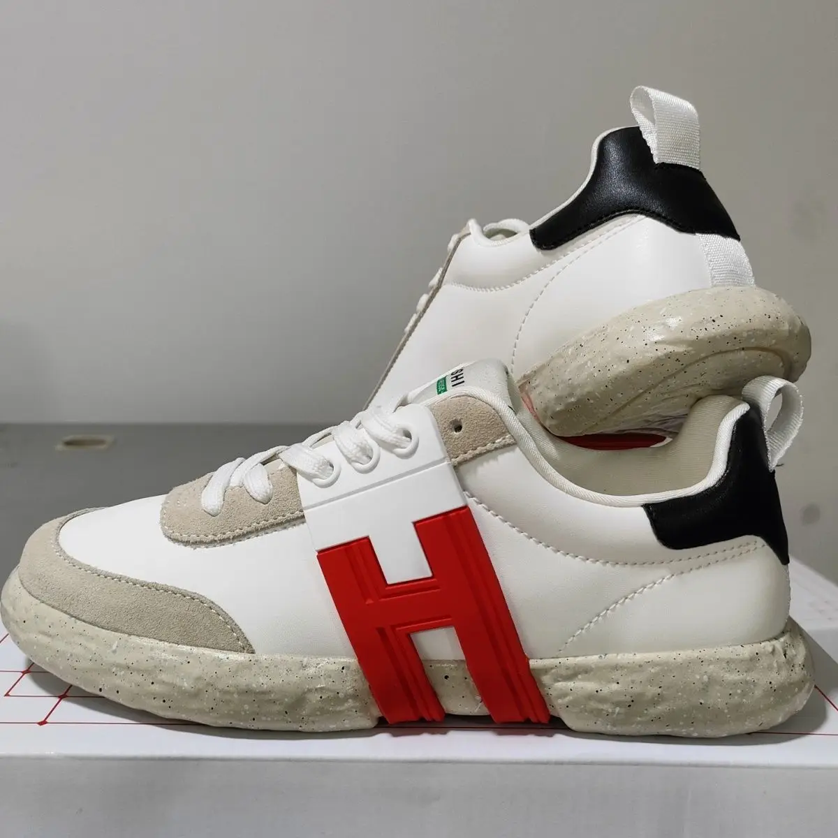 HOGAN New Tennis Sneakers for Men Comfortable Sports Shoes for Women Wear-Resisting Training Sneakers Low Top Running Trainers