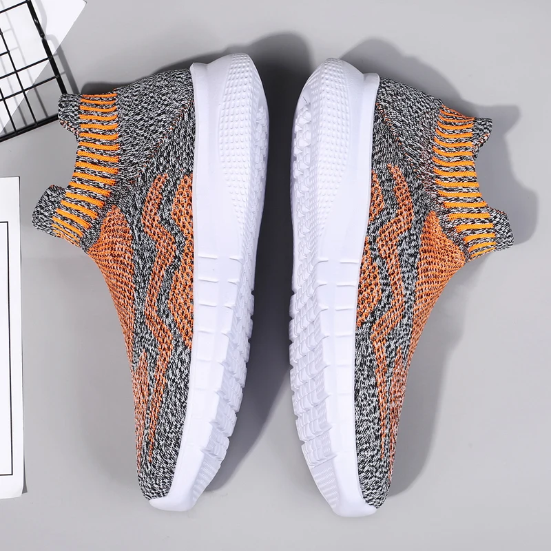 Mesh Men Shoes Lightweight Running Sneakers Male Fashion Casual Walking Shoes Breathable Slip on Mens Loafers Canvas Socks Shoes