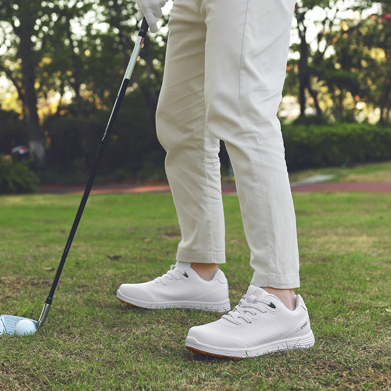 Professional Men's Golf Shoes Waterproof Grass Walking Shoes Nail-free Non-slip Sports Shoes Fashion Comfortable Golf Sneakers