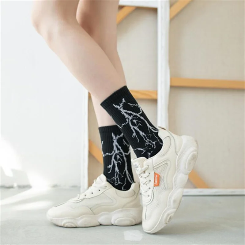 

Street Style Men's Hip Hop Cotton Sock High Quality Autumn Winter Lightning Patterned Man Women Black White Happy Socks