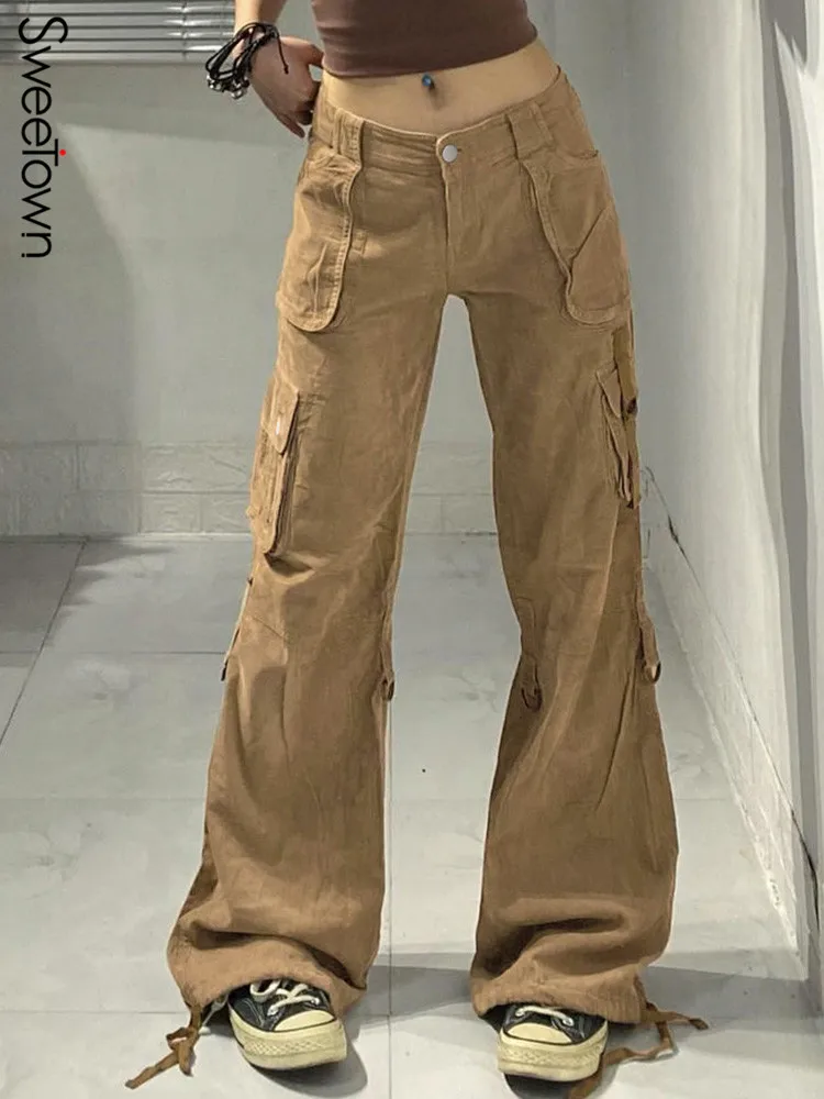 

Джинсы-карго женские прямые цвета хаки с заниженной талией и карманами