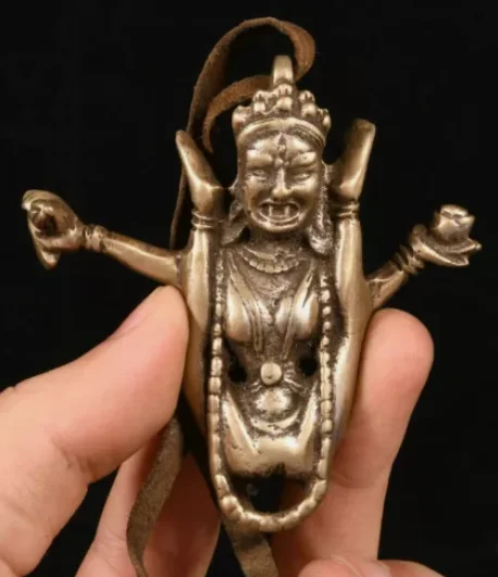 

Бронзовая статуэтка Будды Vajrayogini Vajravarahi