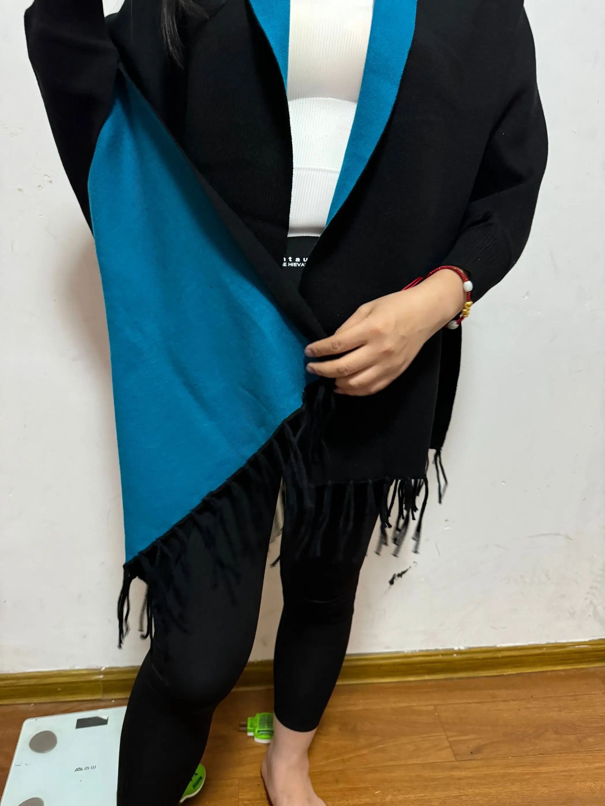 Однотонное осенне-зимнее вязаное пальто с рукавами летучая мышь длинное пончо