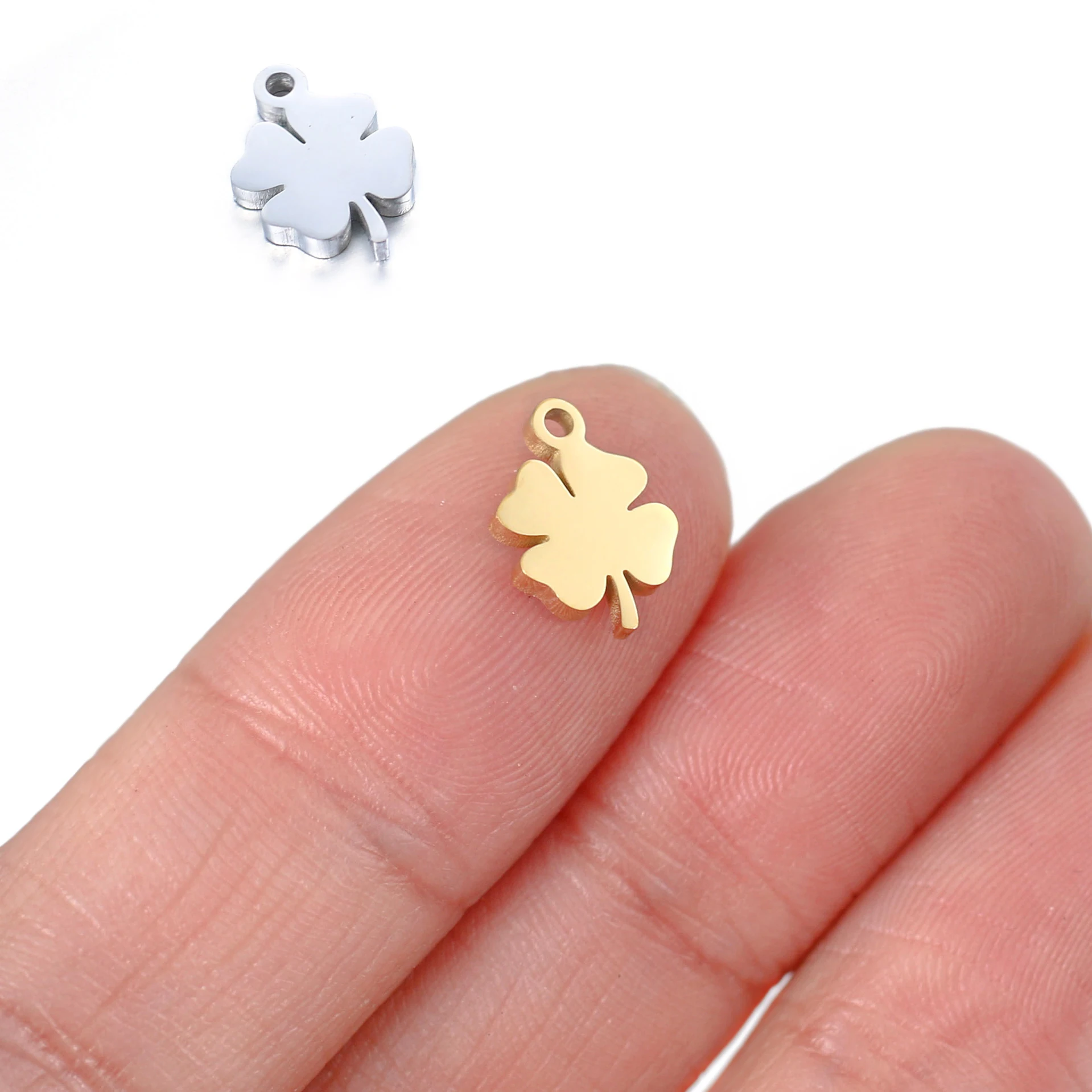 

5Pcs/Lot Stainless Steel Lucky Four-leaf Clover Charms Pendants for DIY Necklace Earrings Jewelry Making Accessories Findings