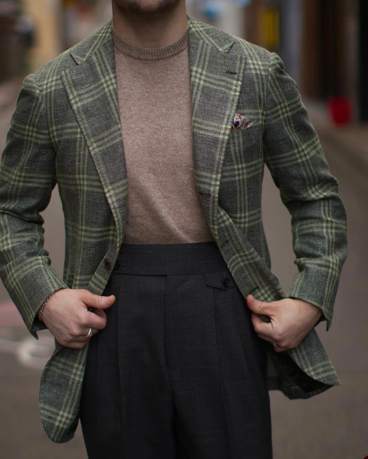 Рисунок 2 - Костюм мужской Клетчатый однобортный