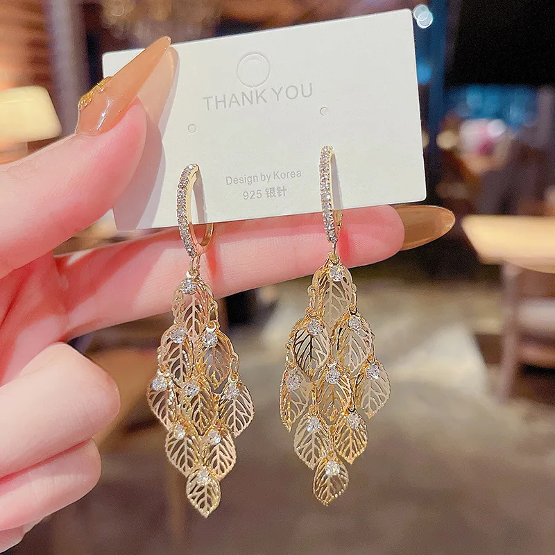 

Wholesale 925 Silvers Pin New Stone Leaf-Shaped Earring Female Stud Earrings Jewelry Gift