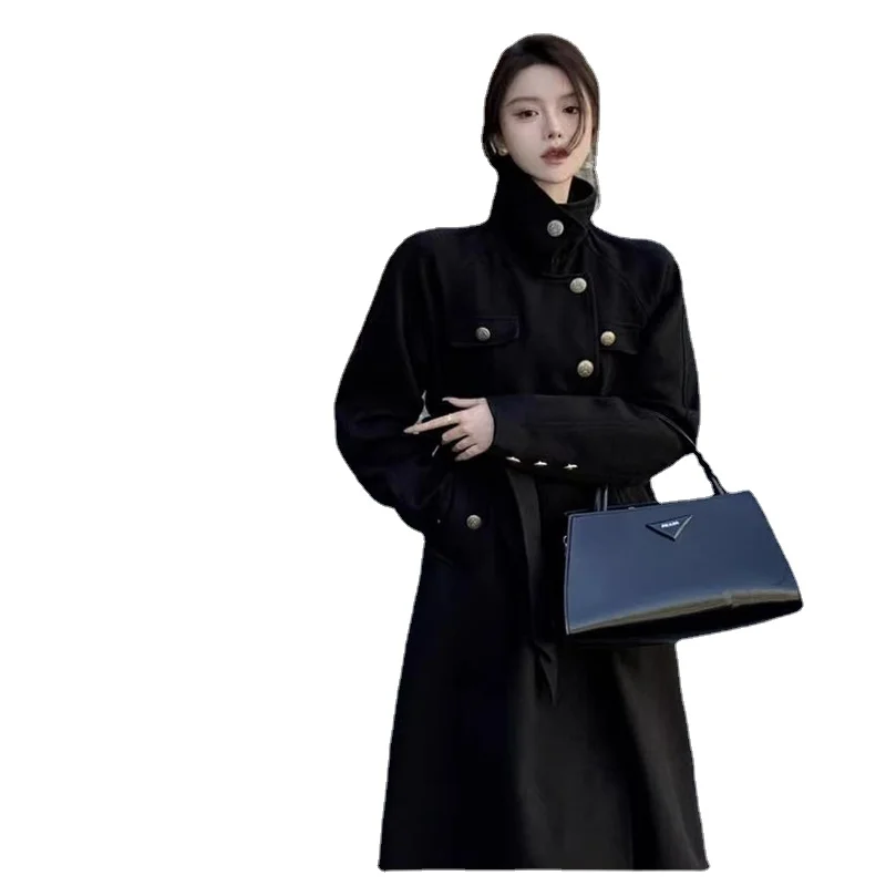 

Высококачественное женское длинное пальто из смесовой шерсти на осень и зиму, украшенное пуговицами, черного цвета с поясом