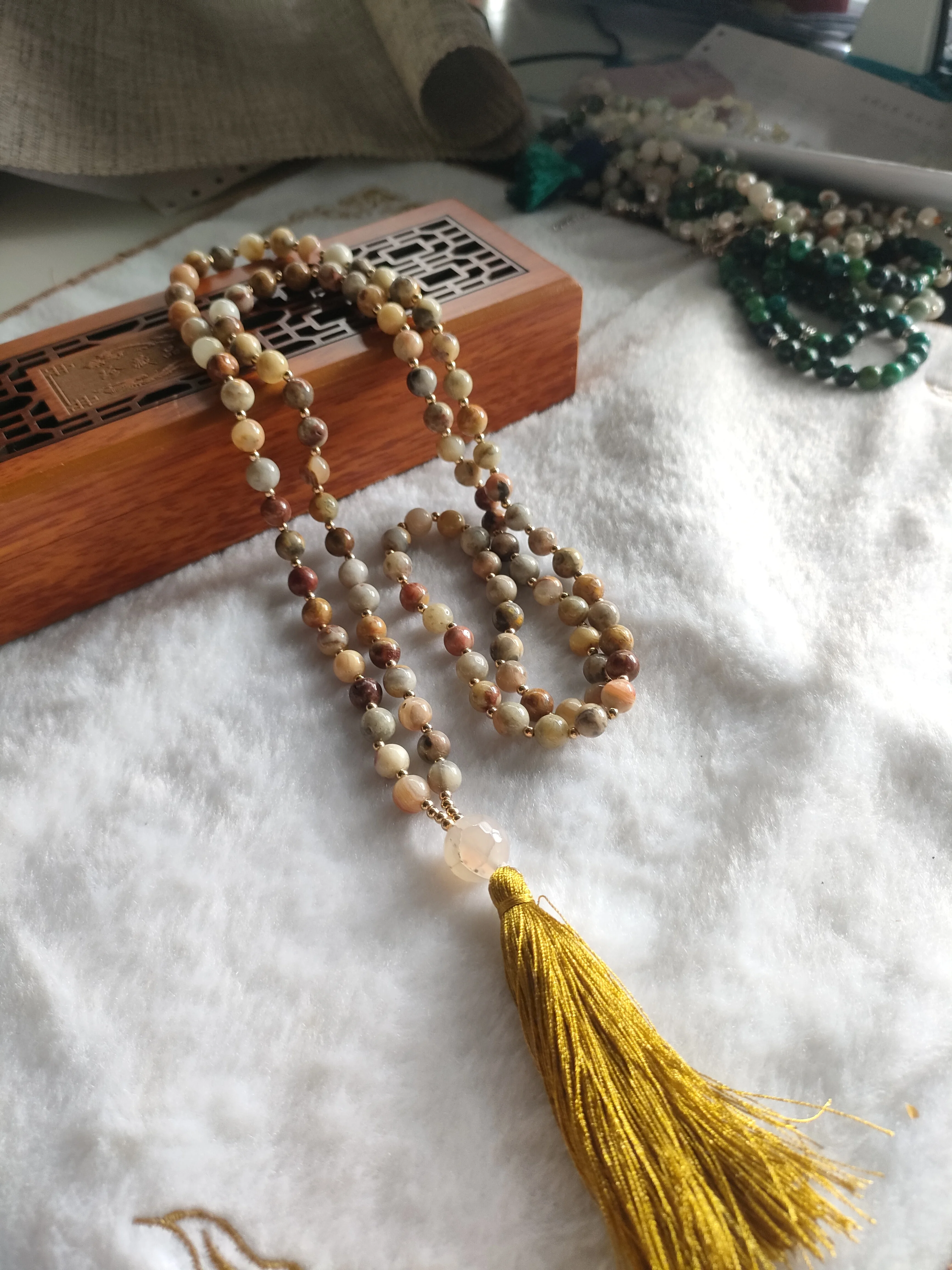 

Ожерелье с кисточкой из натурального агата 8 мм, 2022 год