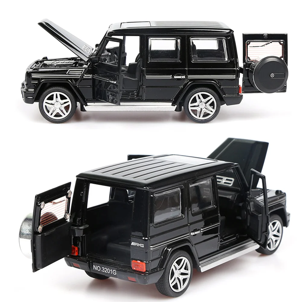 Модель автомобиля G65 SUV AMG из металлического сплава с подсветкой, 1/32