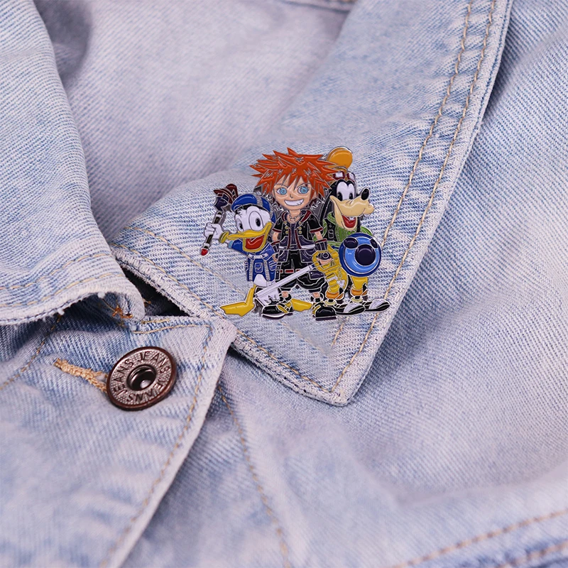 

Kingdom Hearts Enameled Pin Role Playing Game Badges on Backpack Lapel Pins Metal Brooches for Women's Clothing Fashion Jewelry