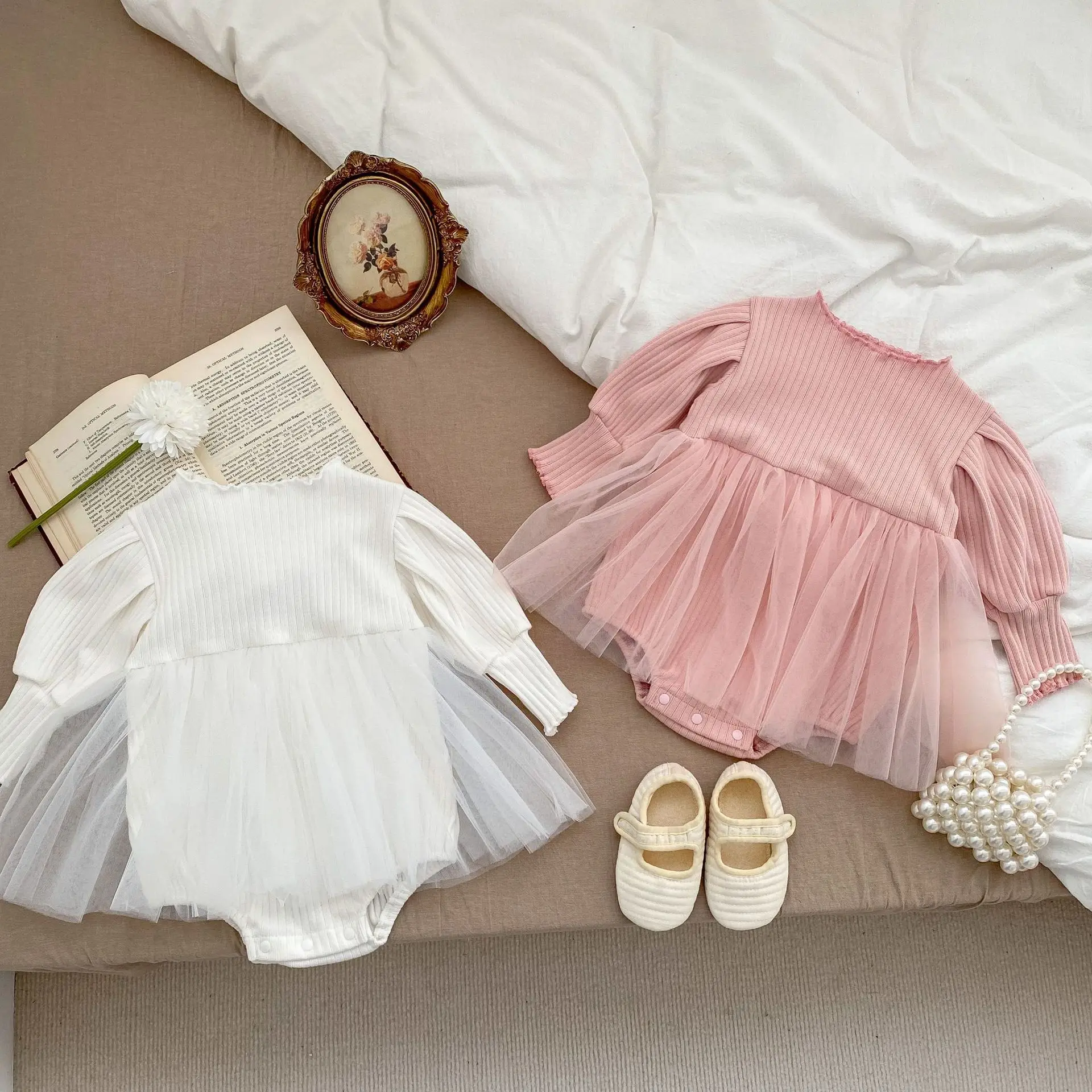 

Сетчатая юбка принцессы; Боди для маленьких девочек; Милая однотонная одежда в рубчик; Весенняя эксклюзивная одежда из хлопка для новорожде...