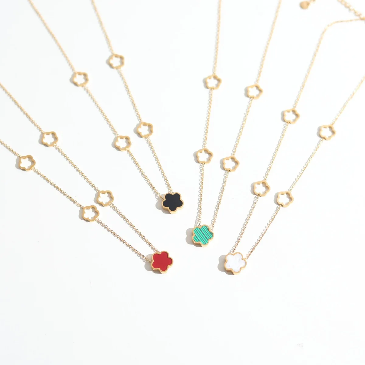 

G&D Trendy Luxury Colorful Five Leaves Pendant Necklace for Women Stainless Steel Jewelry Gold Color Plated Party Gift Wholesale