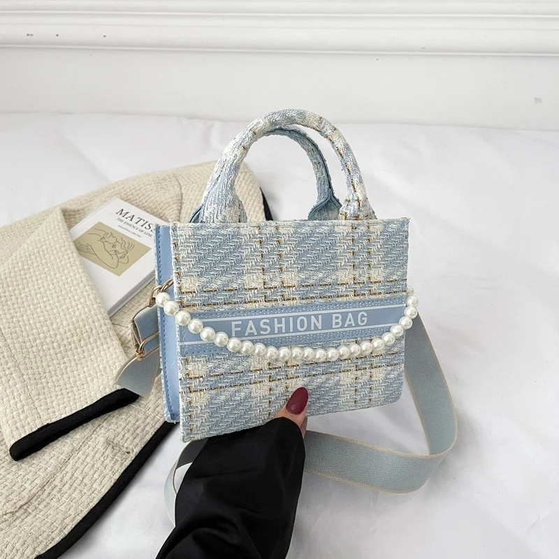 Lazy fashion bag 2022 new simple Korean version one shoulder armpit bag large capacity lattice handbag