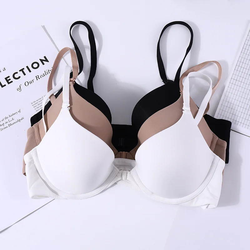 Глянцевый однотонный бюстгальтер с застежкой спереди и открытой спиной со