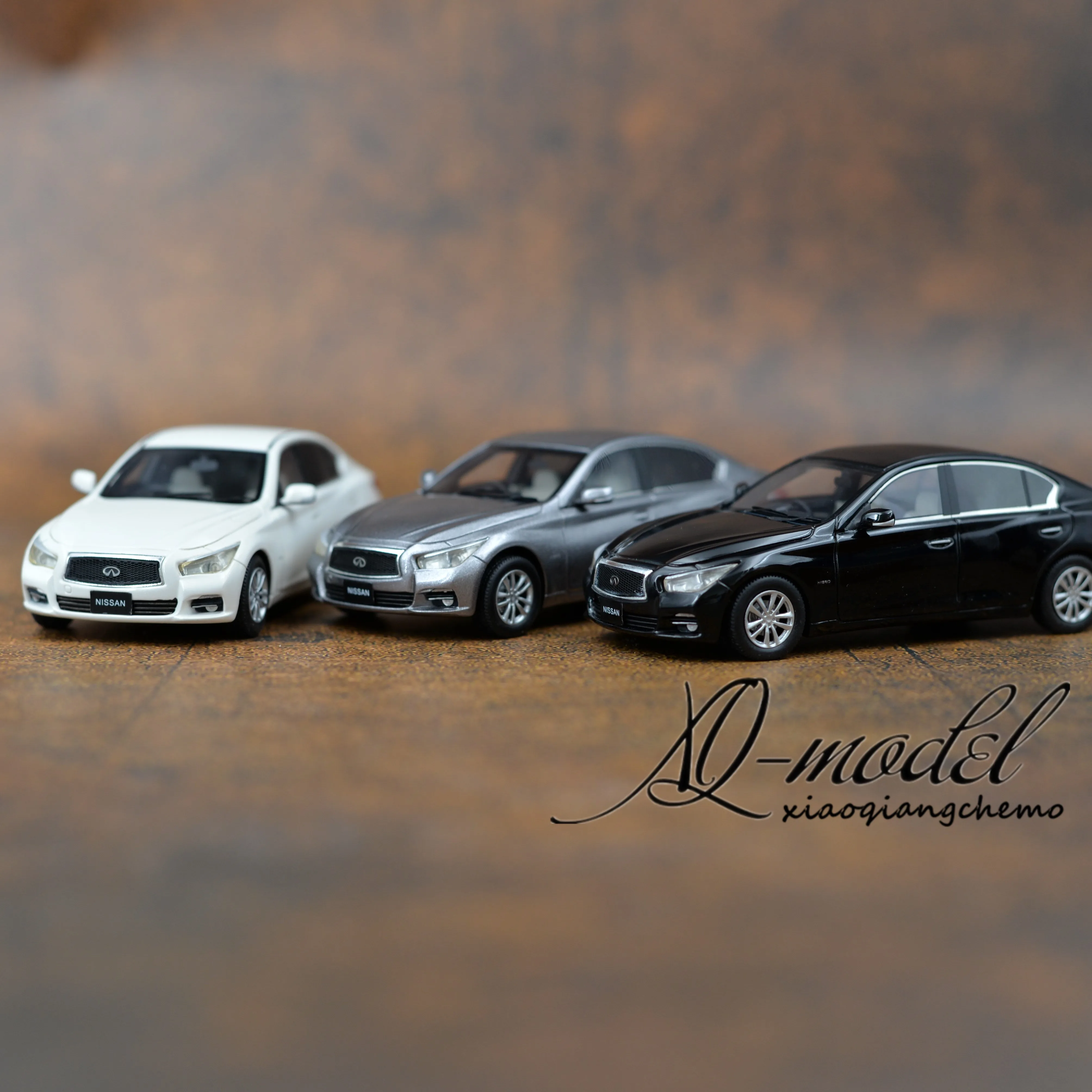 

Модель гибридного автомобиля 1/43 Wits Infiniti G35 skyline 350gt
