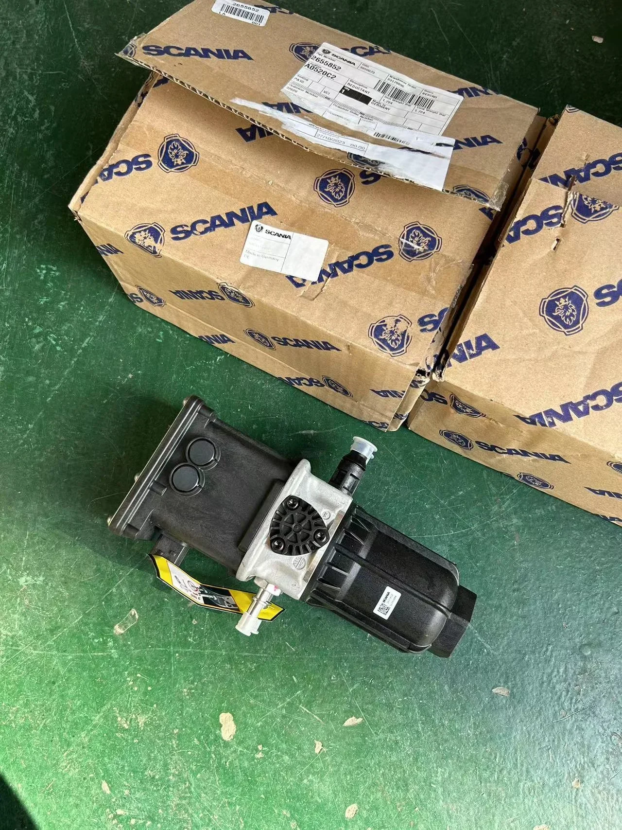 2655852 2549339 2182737 ADBLUE PUMP Запчасти для европейских грузовиков