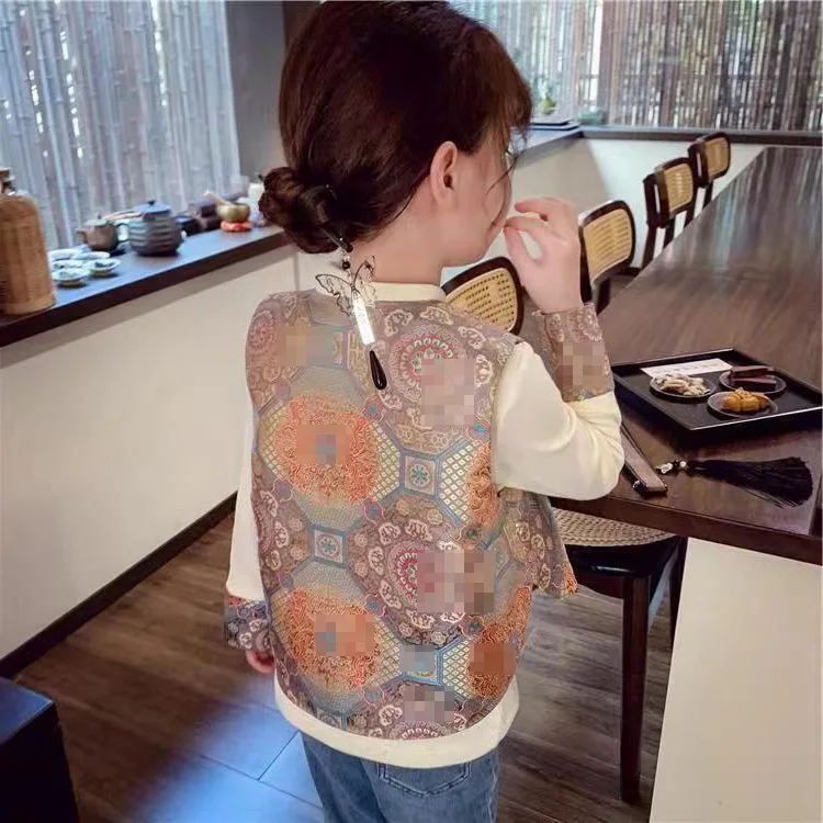 Костюм для маленьких девочек новинка 2024 детское пальто в иностранном стиле ретро