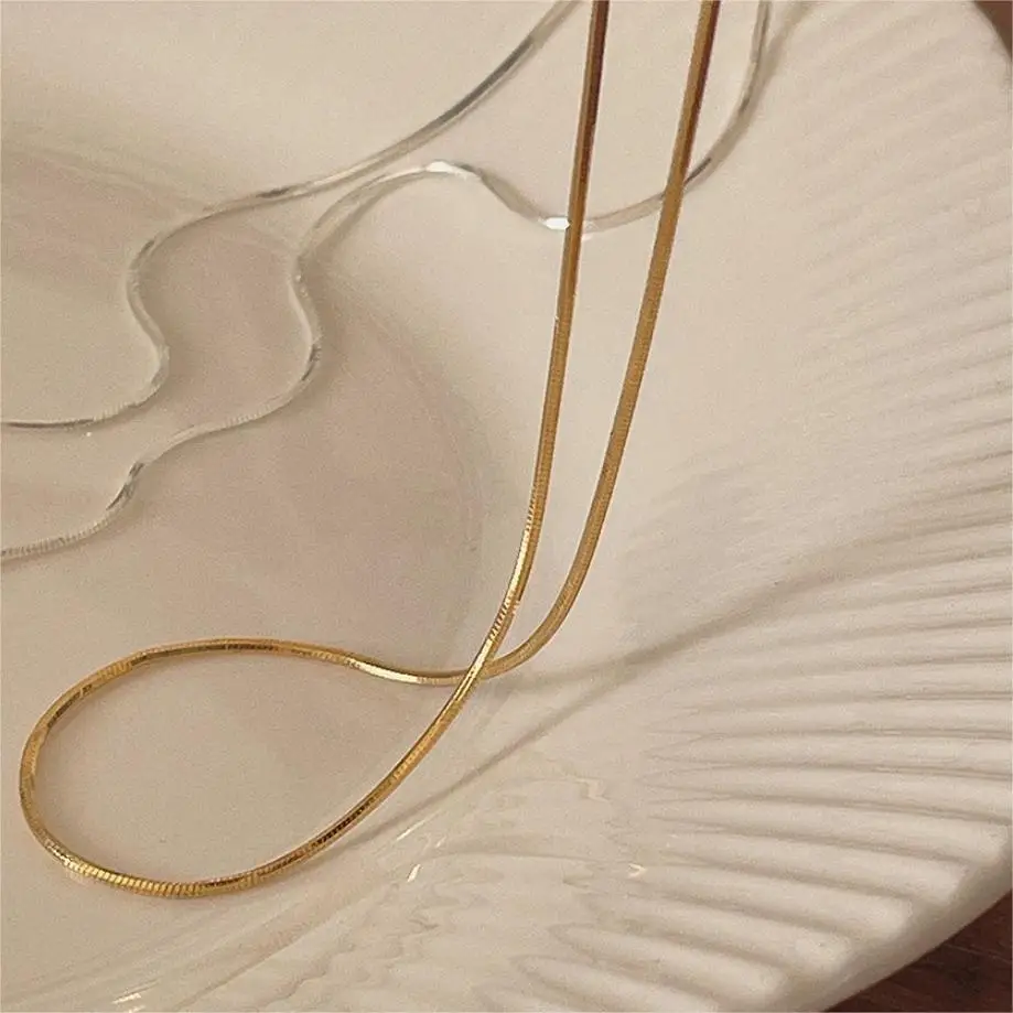 Женская тонкая цепочка-чокер из серебра 925 пробы