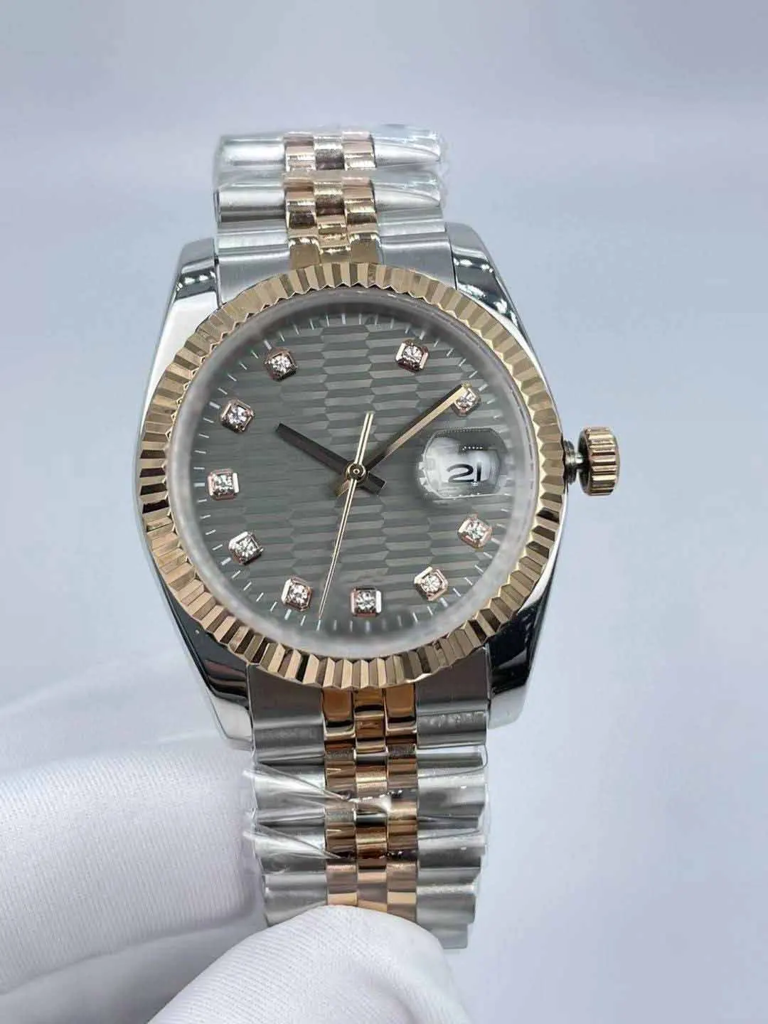 Изысканные модные водонепроницаемые часы для женщин-36 мм с рисунком алмазной ямы