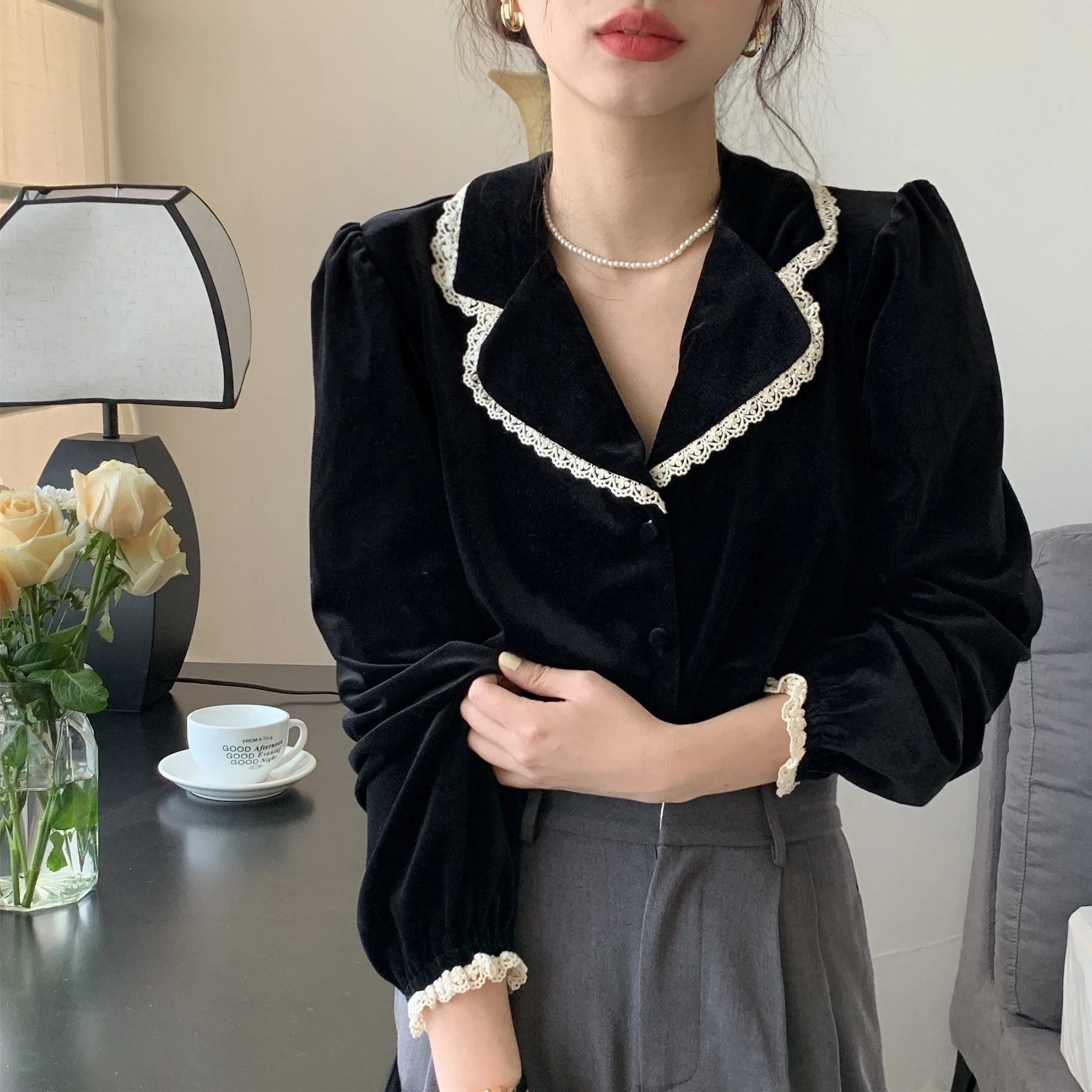 

French Fashion Women Shirt Suit V-neck Lace Contrast Color Puff Sleeve Velvet Shirt Womens Tops Blusas Mujer De Moda 2022