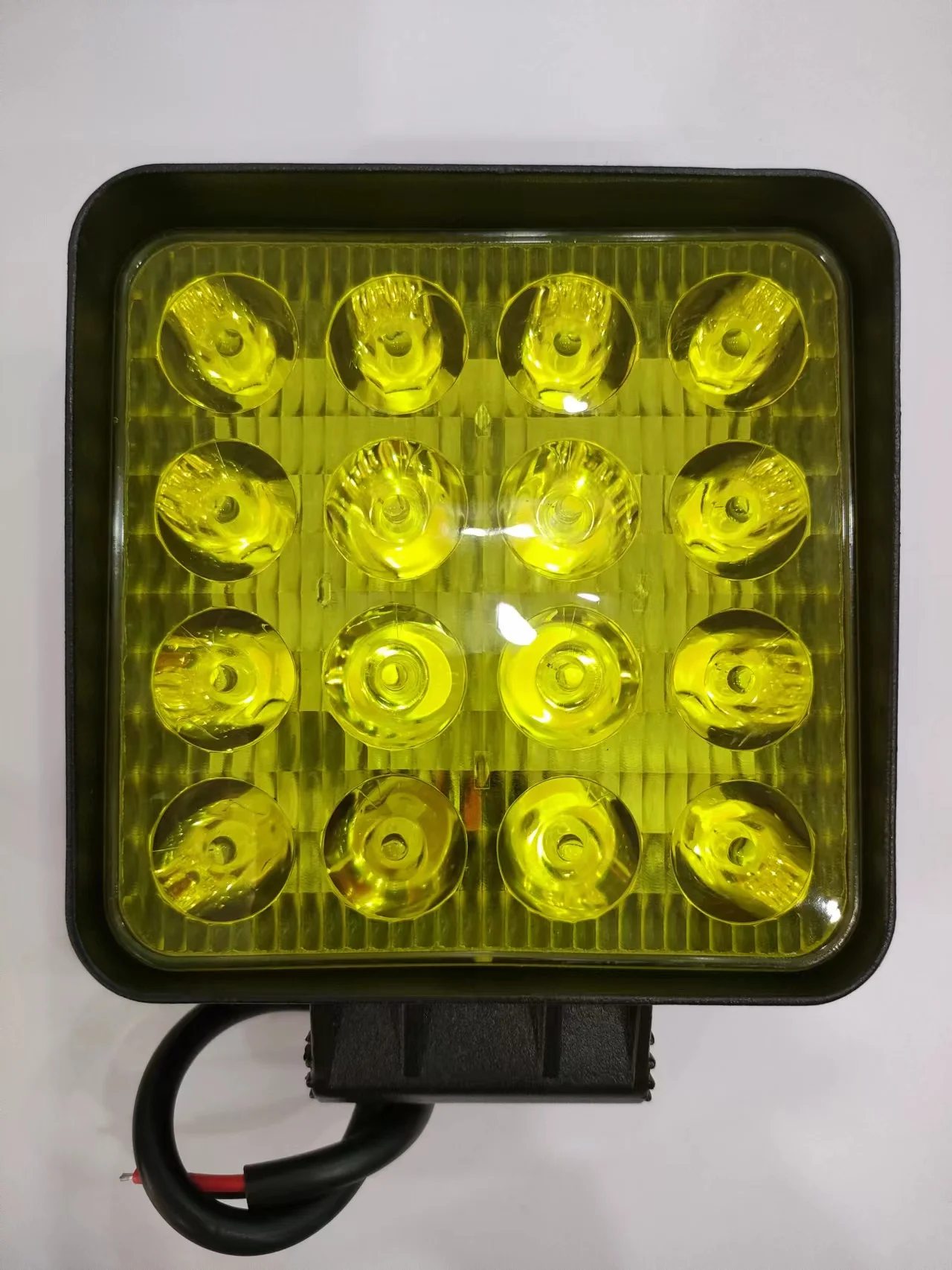 1 шт. светильник световая балка 48 Вт 45 мм 16 бра квадратный прожектор для внедорожников 12 В 24 В для грузовиков 4x4 4WD автомобилей SUV ATV