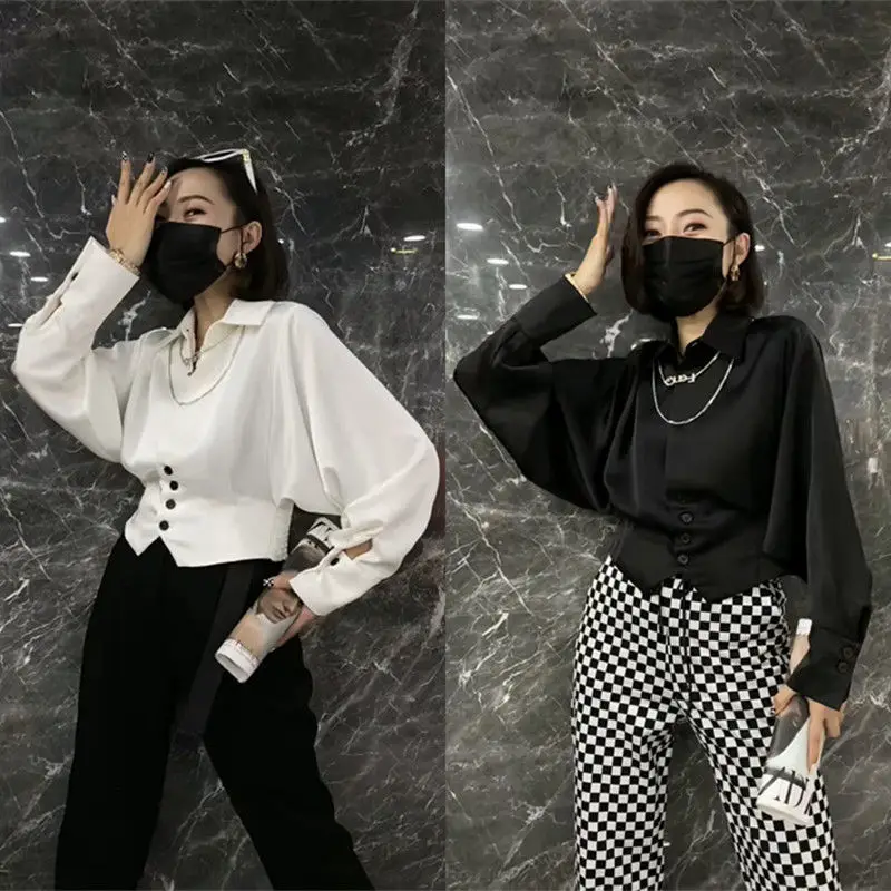 

Женская блуза с длинным рукавом и квадратным вырезом, свободного покроя