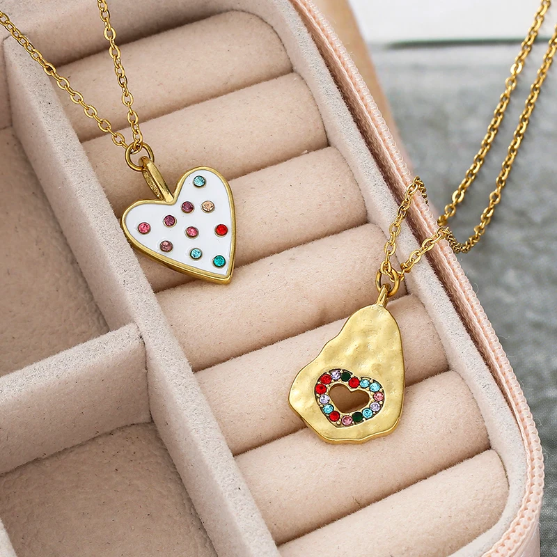 

Heart Love Pendant Necklace for Women Colorful Rhinestone Stainless Steel Necklace Bohemian Vintage Necklaces Fashion Jewelry