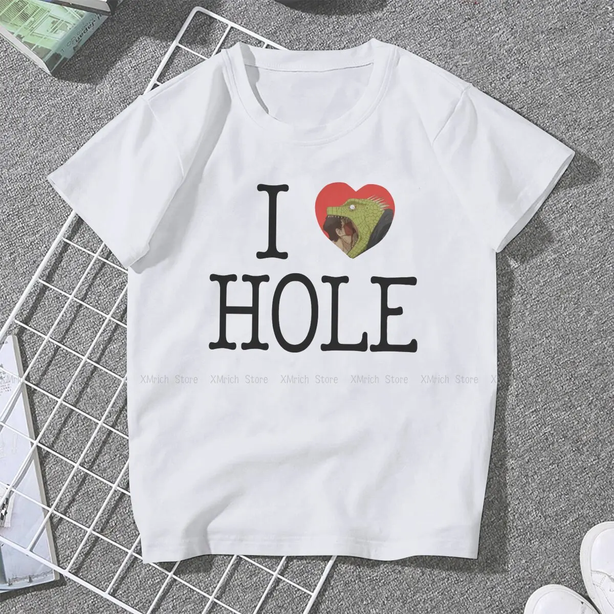 Женские рубашки с дырками и надписью I Love Hole |