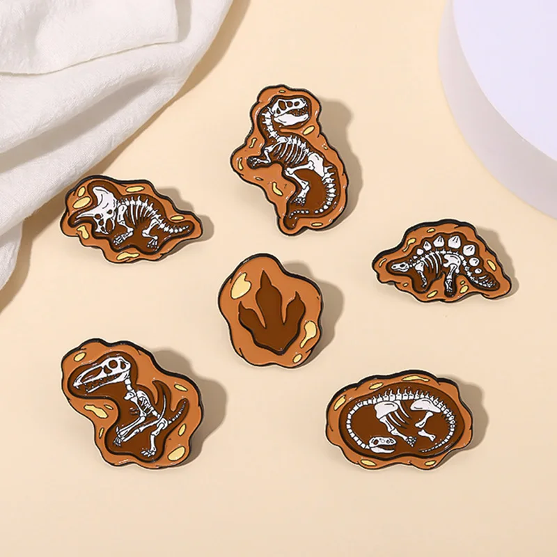 

1PC Retro Dinosaur Shape Metal Badge Pin Chest Pin Enamel Brooch Lapel Pin Tyrannosaurus Gift Jewelry Accessories