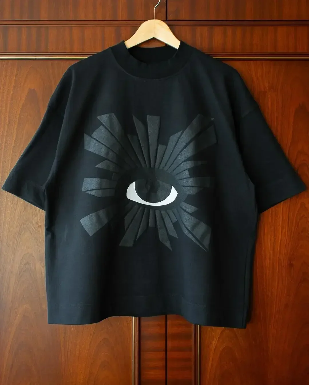 Фото Y2K Hip Hop Spirit футболка Мужская Harajuku Street Eye Printed Super футболка Новый скейтборд Повседневная уличная одежда с короткими рукавами y2k top №2