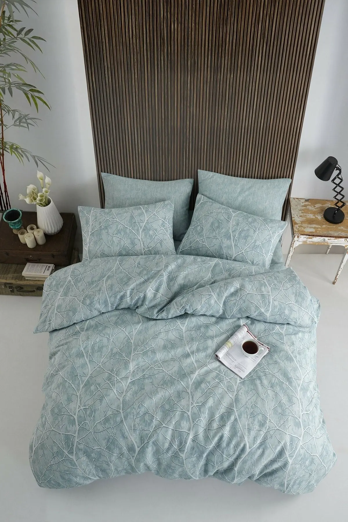 Комплект постельного белья с наволочкой пододеяльником и простыней | Дом сад