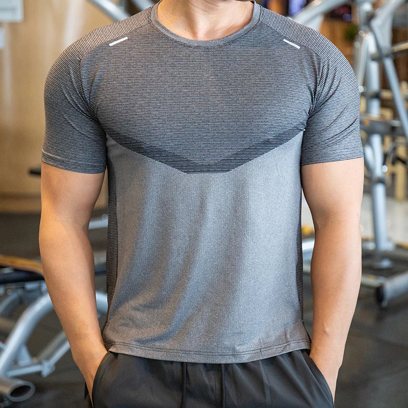

Быстросохнущие мужские спортивные рубашки для бега, фитнеса, компрессионная Спортивная футболка из полиэстера для тренажерного зала, черная тренировочная одежда для мышц