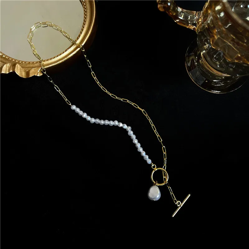 

High sense retro gentle pearl necklace woman 2022 new South Korean fashion temperament simple collar chain clavicle chain woman