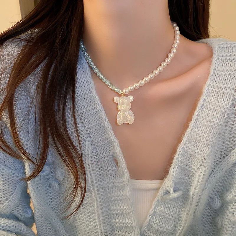 

New Resin Pearl Beaded Choker Necklace For Women Girls Fashion Cute Bear Pendant Necklace Party Jewelry Gift Accessories
