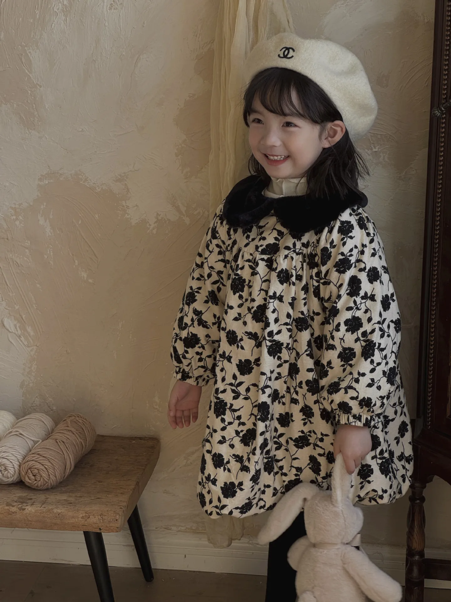 

2023 Winter New Baby Girls Thick Warm Dress Kids Cotton Padded Dress Toddler Cute Flower Print Princess Dress Children Clothes