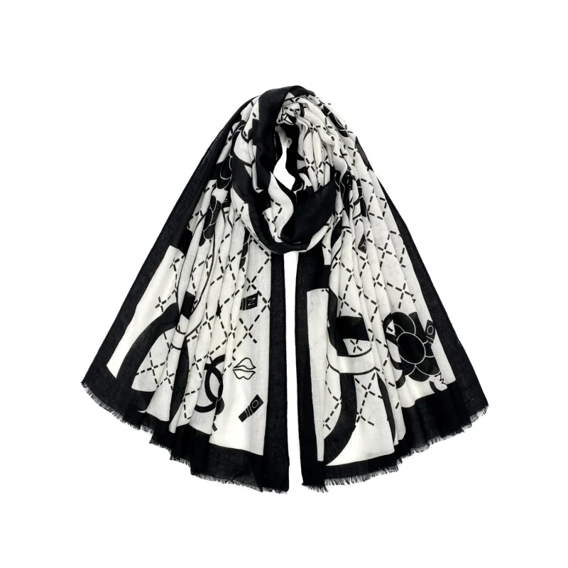 

Лидер продаж, новинка осень-зима, классический оригинальный черно-белый сетчатый шарф из хлопка и льна с кисточками, Женский дорожный солнцезащитный шарф