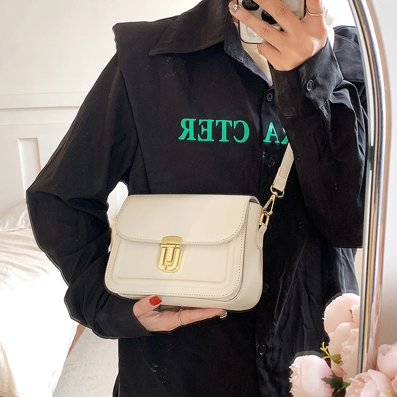 

Small Crowd Design, Advanced Sense, Fashion And Versatility, 2023 New Style, This Year's Popular One-shoulder Texture Cross-body