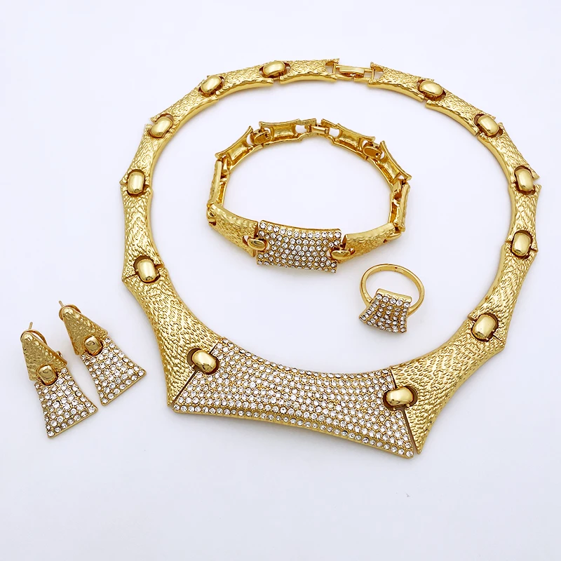 

Dubai Jewelry For Woman 18k Gold Plated Necklace Earring Ring Bracelet Set Wedding Bride Item With Free Shipping