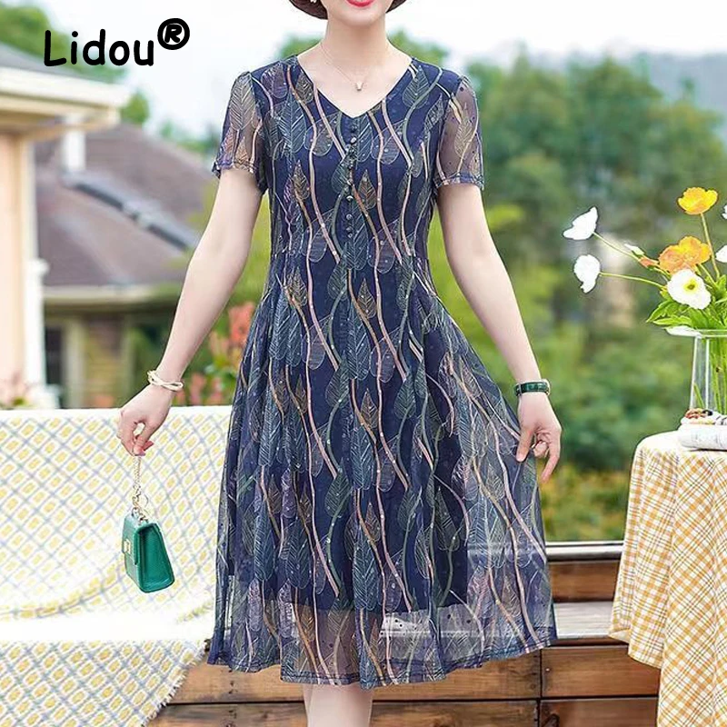 Купи Summer Chiffon Dress Female Vestidos 2022 Casual Short Sleeve V Neck Printed Elegant Temperament Mother Dress 5XL Women Clothing за 1,051 рублей в магазине AliExpress