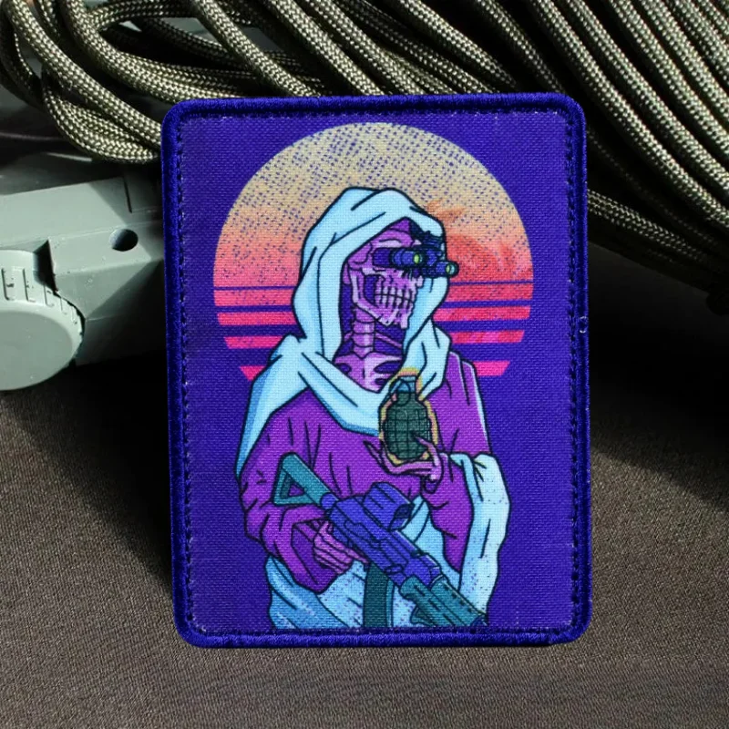 Нашивка на липучке Klett Punk Skull