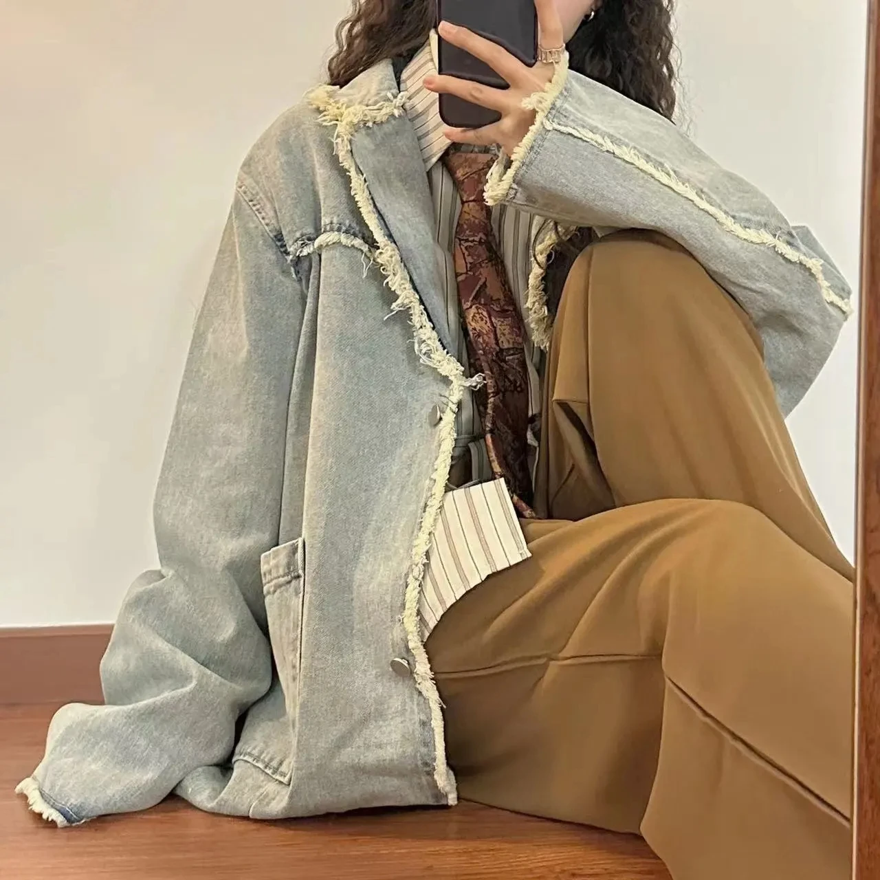 

Denim Jacket Women 2023 New Vintage Destruction Raw Edge Old jeans Coat Female Spring Design Sense Loose Fashion Outerwear Top