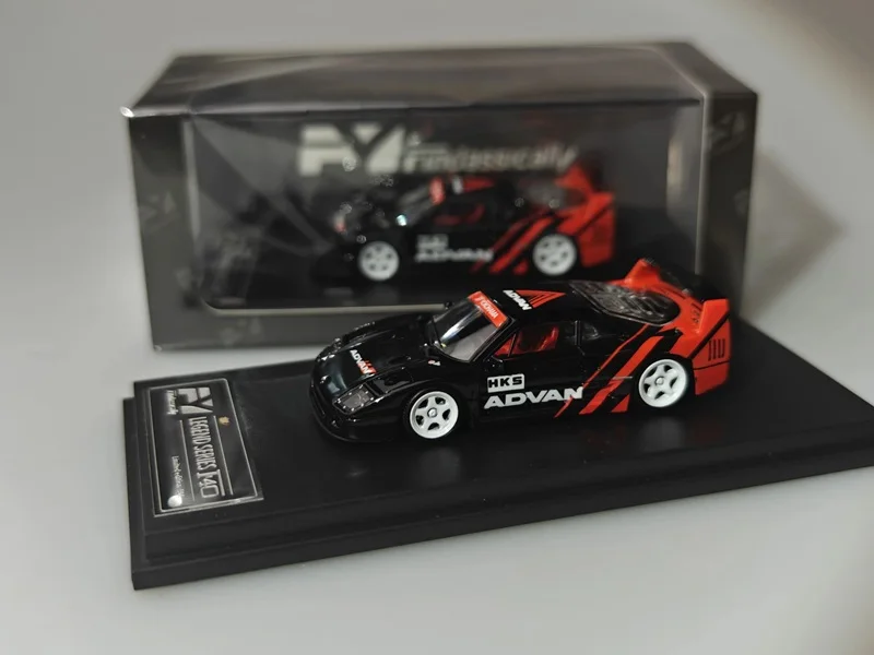 Фото Коллекционная модель автомобиля Findclassically FY 1:64 F40 ADVAN из литого металла №1