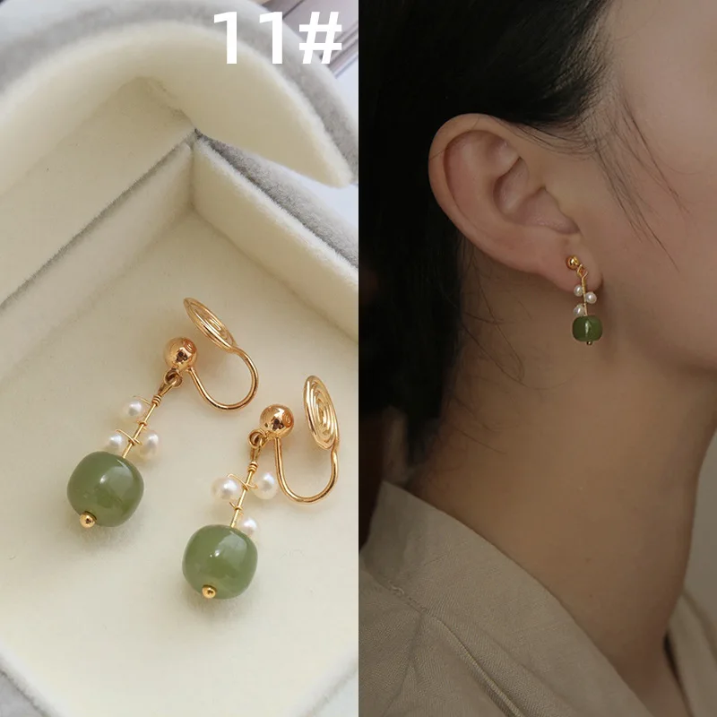 Ear Clip Women Without Piercing High-End Retro Earrings Feminine Temperament Pearl Ear Clip Without Piercing Light Luxury Earrin