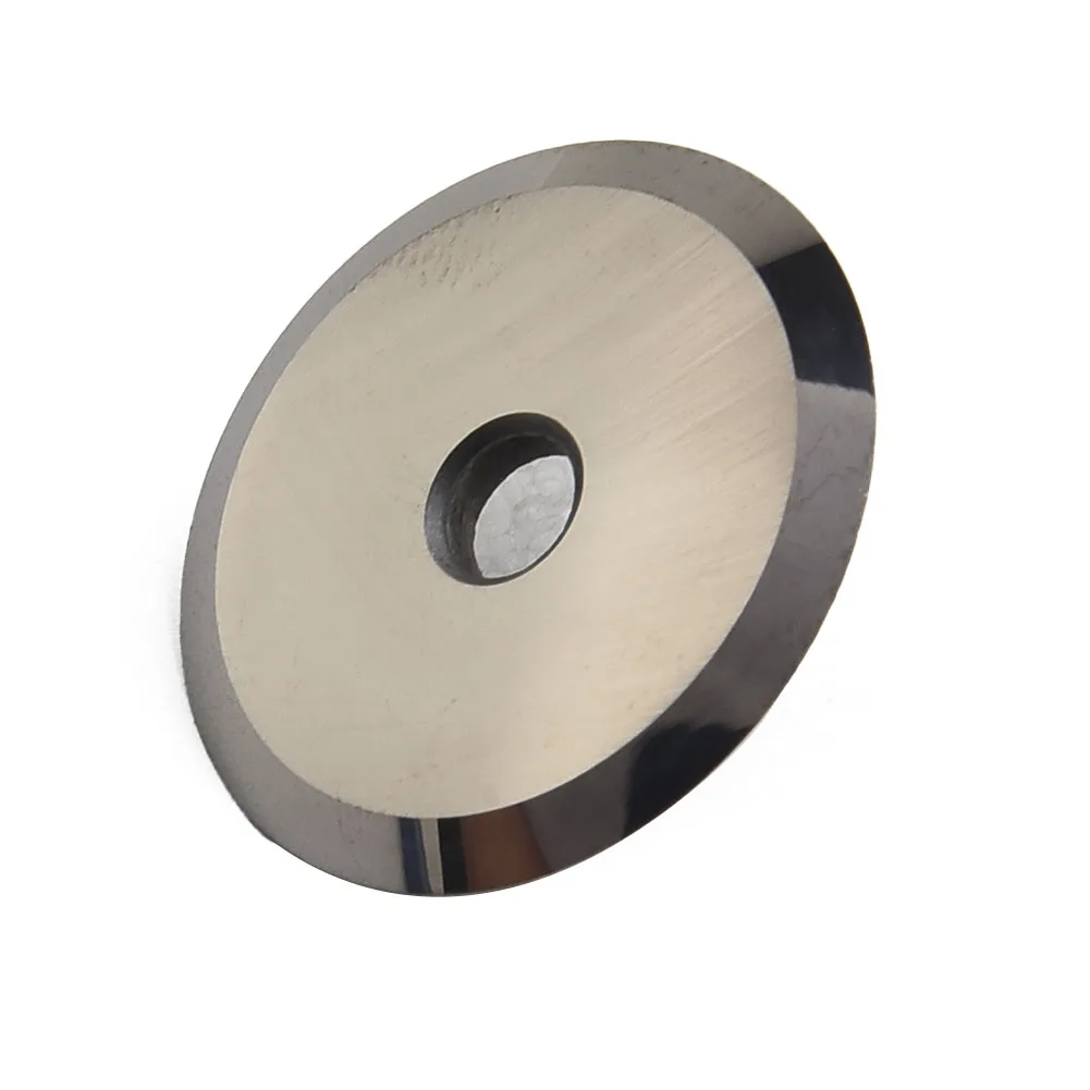 Усовершенствованный скалыватель волокна с 16 вращающимися лезвиями Скалыватель